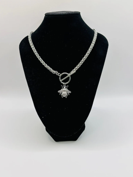 Chunky Wheat Toggle Necklace