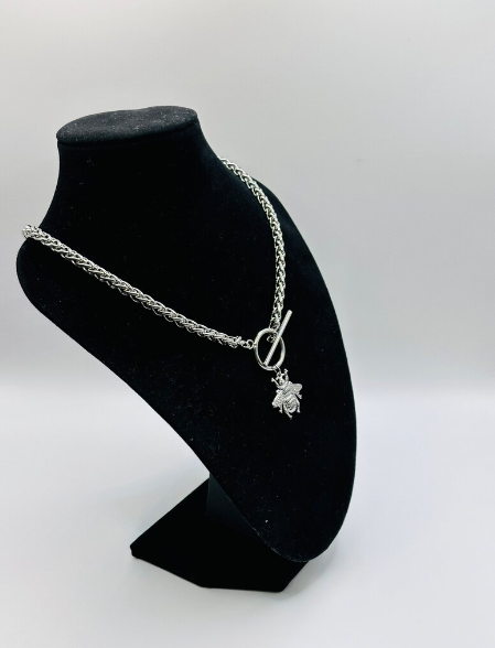 Chunky Wheat Toggle Necklace