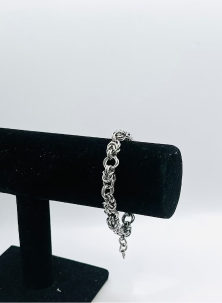 Mobius Byzantine Bracelet