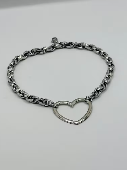 Chunky Heart Necklace