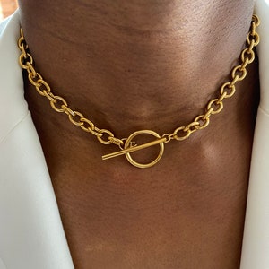 Toggle Choker Necklace