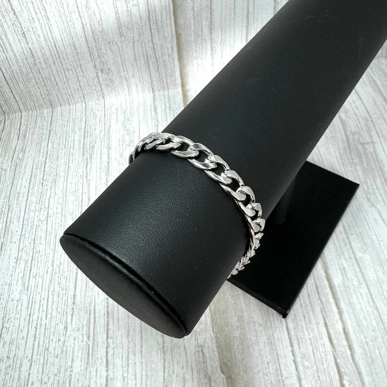 Curb Chain Bracelet