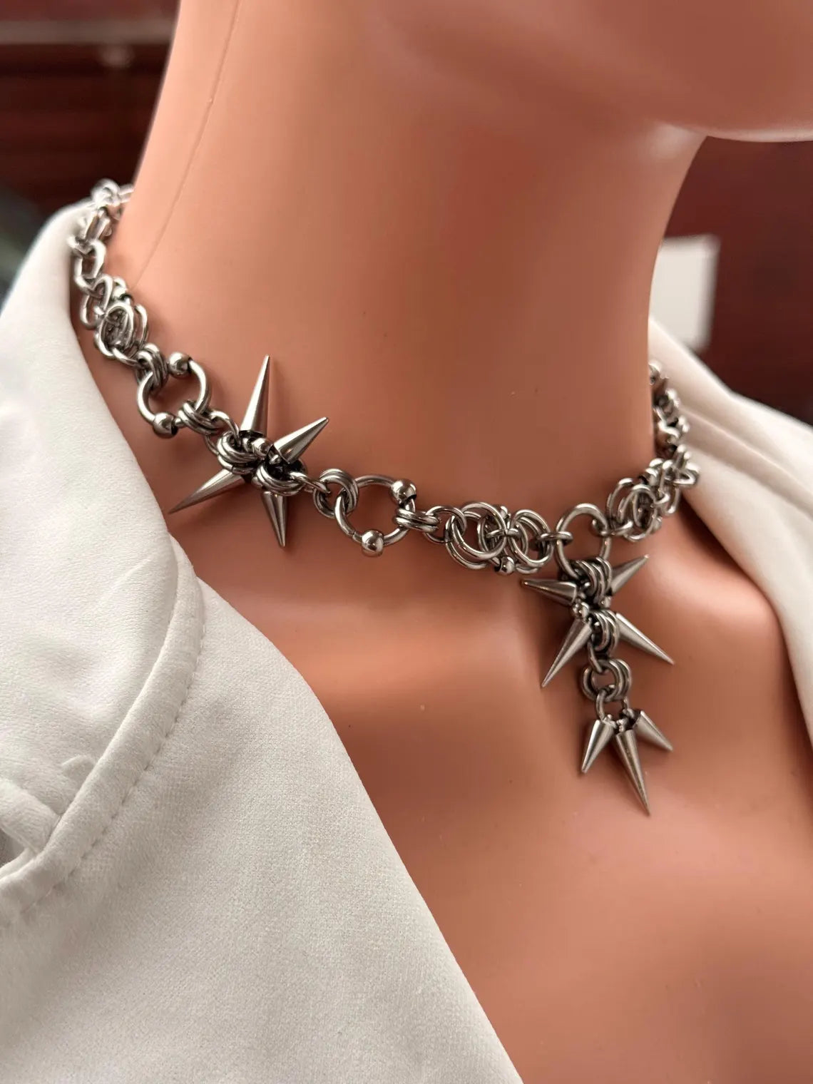 Silver Spiked Star Choker Chain Necklace